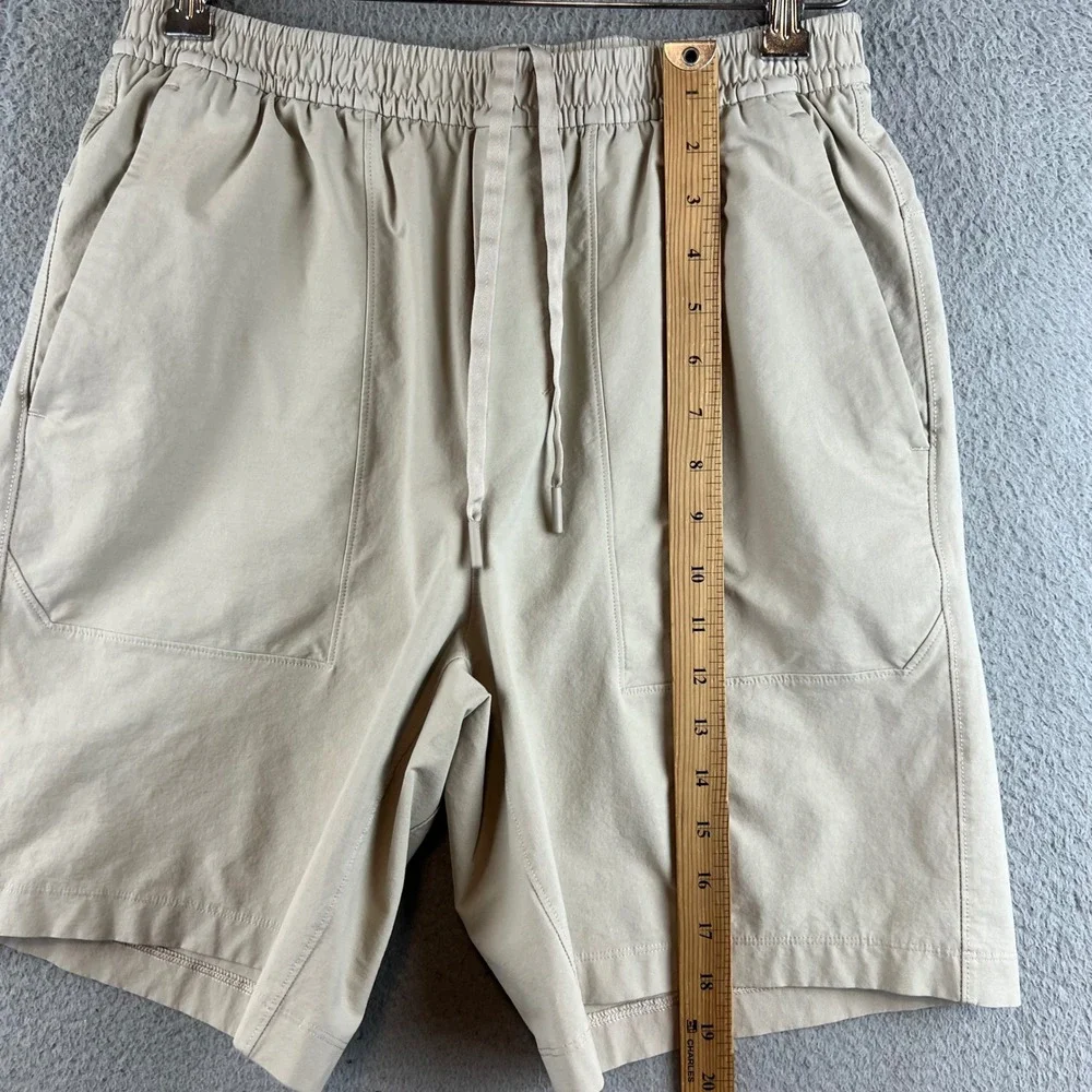 Lululemon Lab Mens Tan Drawstring Shorts LM7BDES M